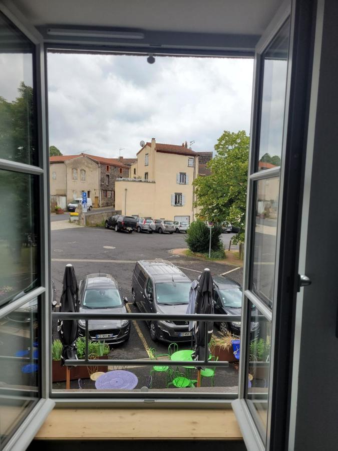 Chambres D'Hotes Du Bistrot D'Ici Saint-Saturnin  ภายนอก รูปภาพ