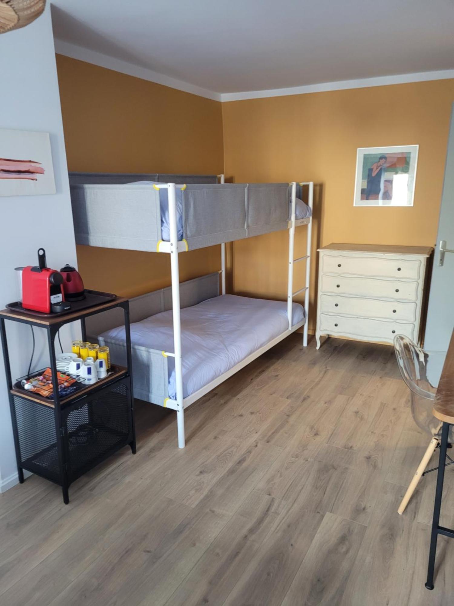 Chambres D'Hotes Du Bistrot D'Ici Saint-Saturnin  ภายนอก รูปภาพ
